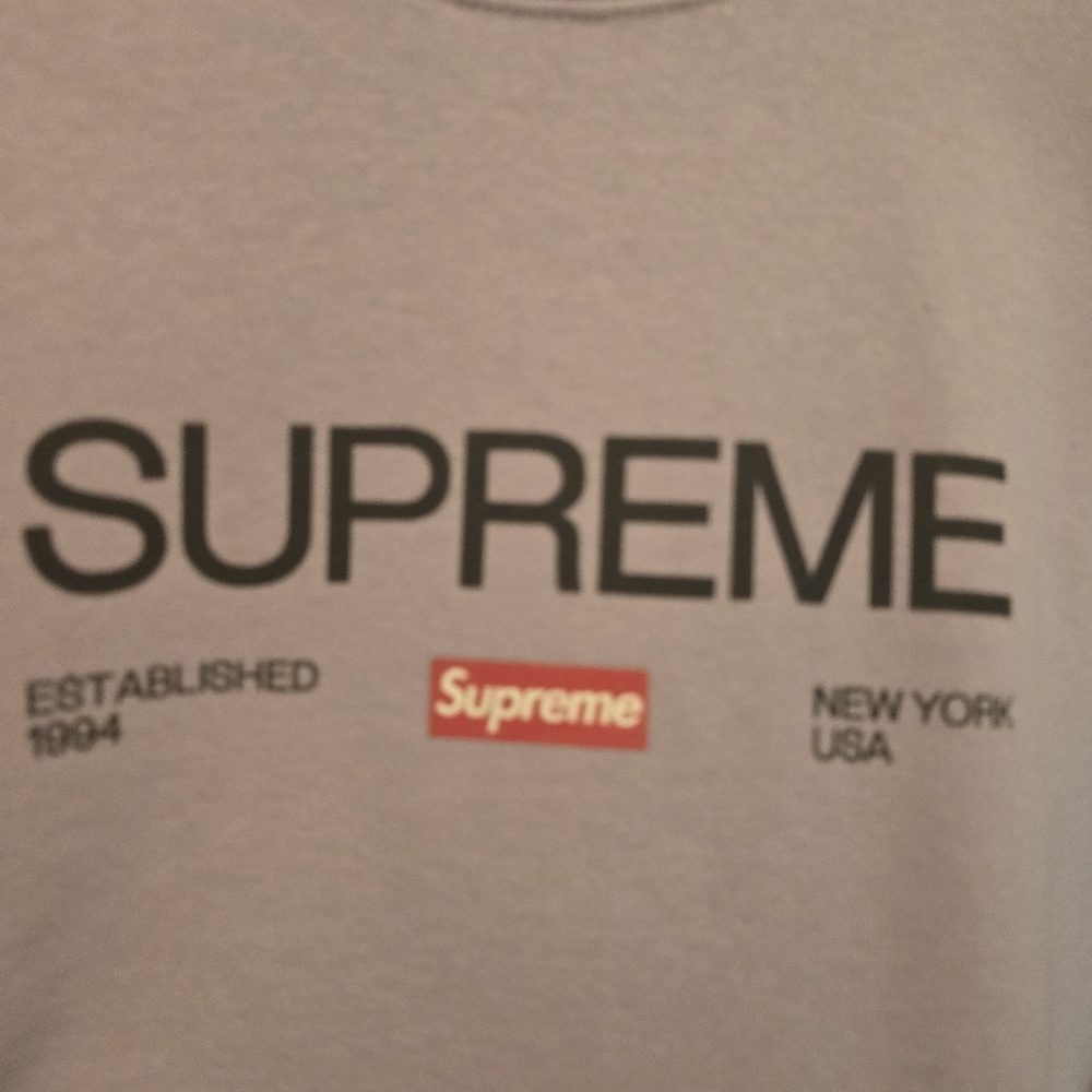 Supreme Gray Sweatshirt AUTHENTIC